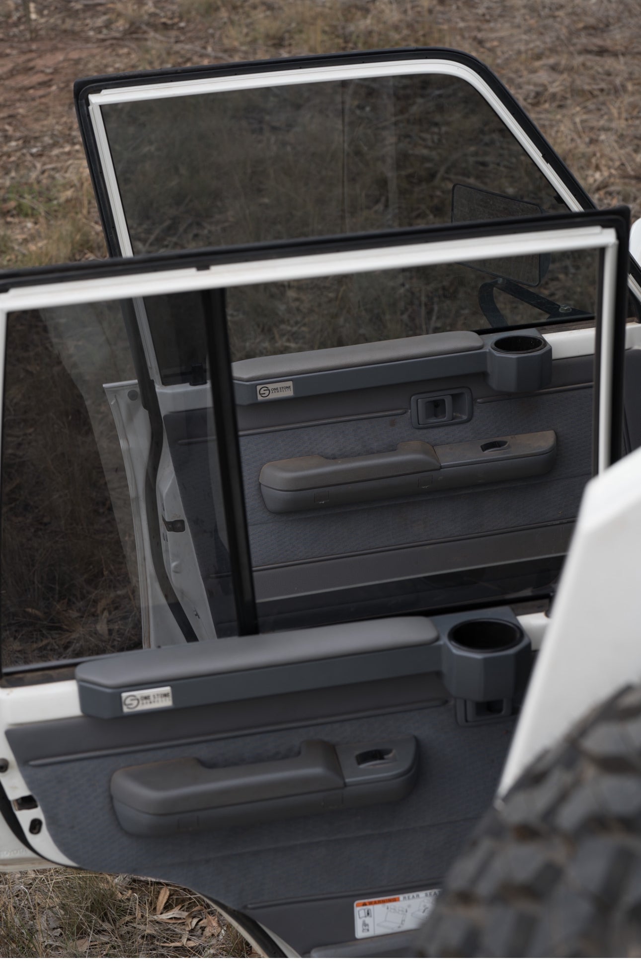 REAR DOOR ARMRESTS for 76 and 79 Series Landcruiser (Grey)